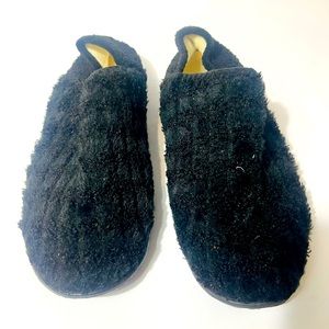 World's Softest Socks Cozy Slipper - Black